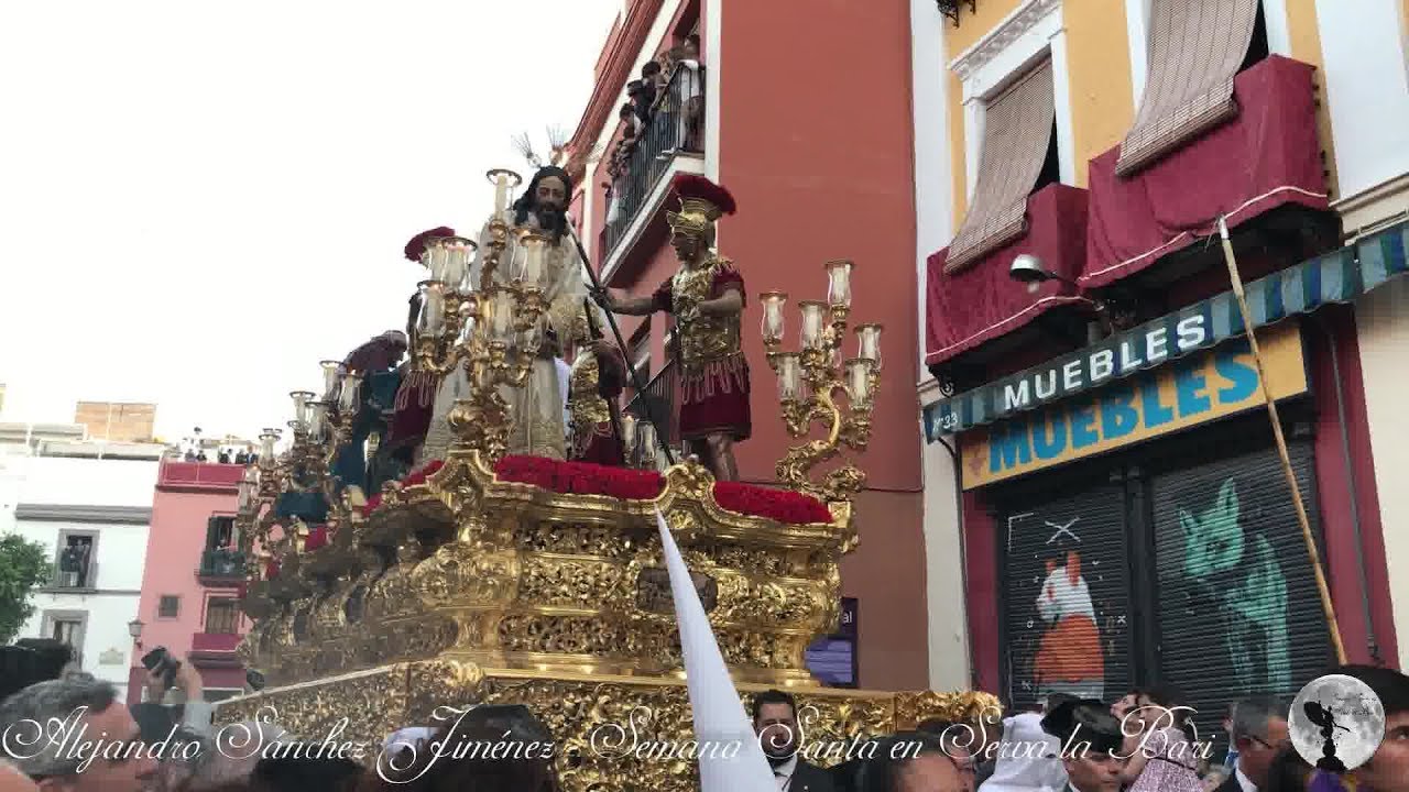 [4K] Hermandad de la Amargura a su paso por las calles Feria con Conde de Torrejón en 2017
