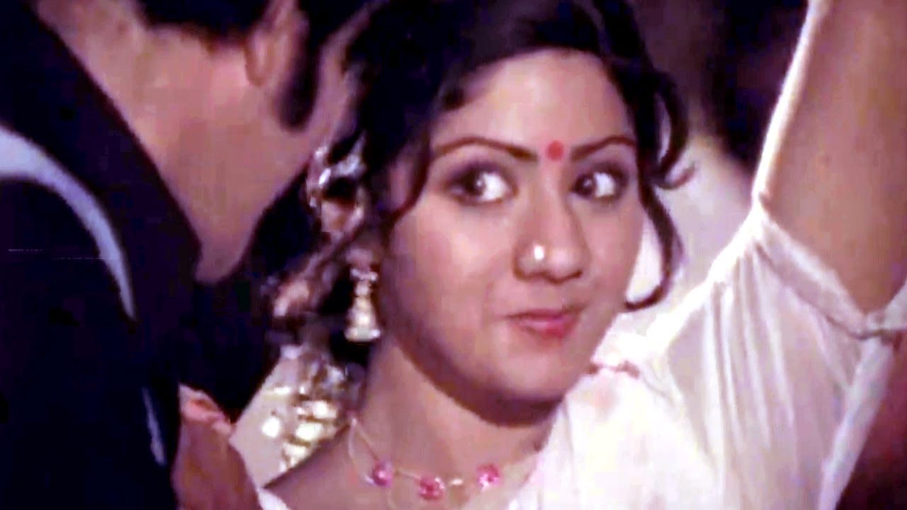 Super Star Krishna, Sridevi Superhit Songs | Adrushtavanthudu Movie Songs | Telugu Video Songs