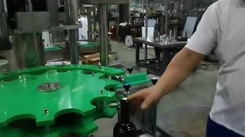 Automatic wine cork capping machine