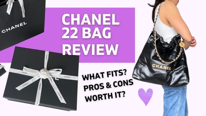 CHANEL 22 BAG MEDIUM WHITE 🤍  Watch It Before Buying! 