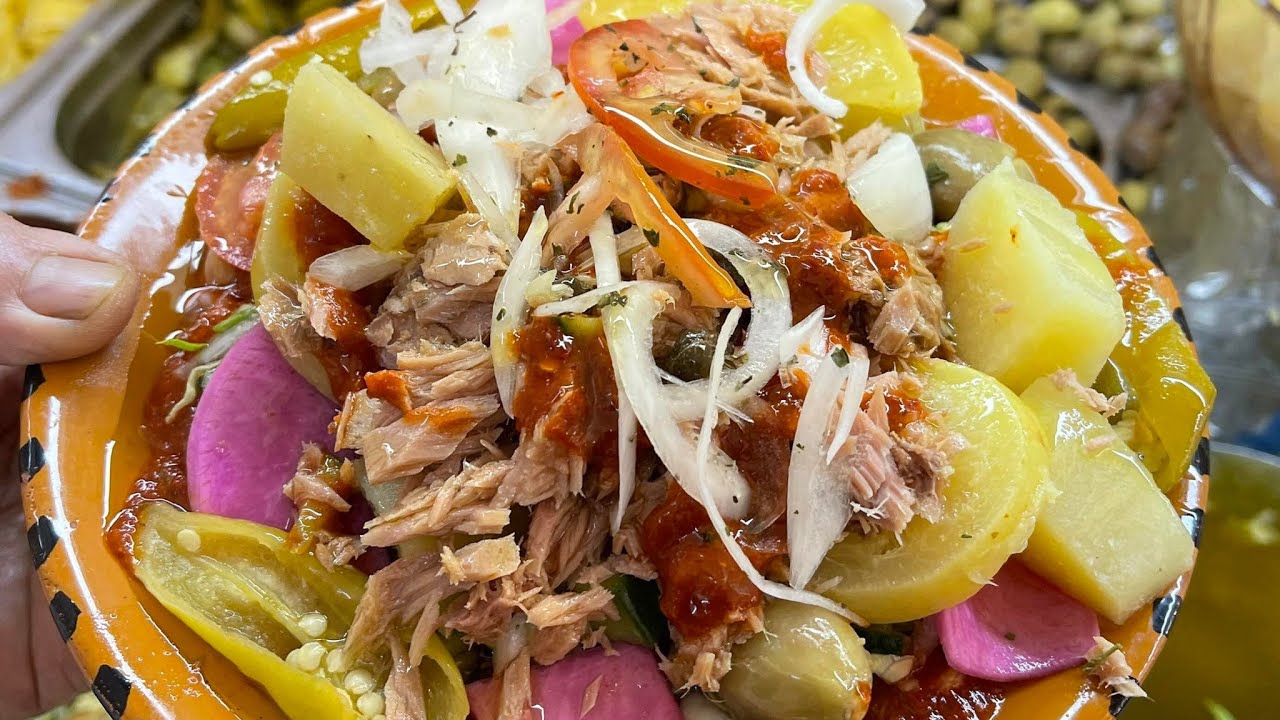 كسكروت تن وصحن تونسي عند الحاج الطاهر في  جبل الجلود