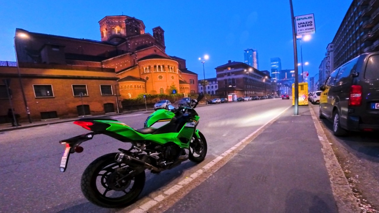 SUNRISE IN MILAN ON MY NINJA 500 2025| ARROW EXHAUST | 4K POV (NO MUSIC)