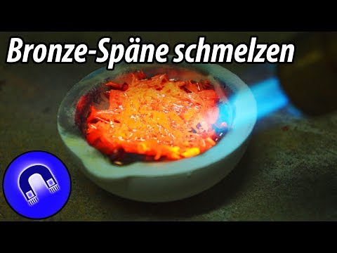 Bronze-Späne schmelzen (~1000°C)