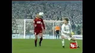 Nostalji... Cafu'dan coşturan hareketler!