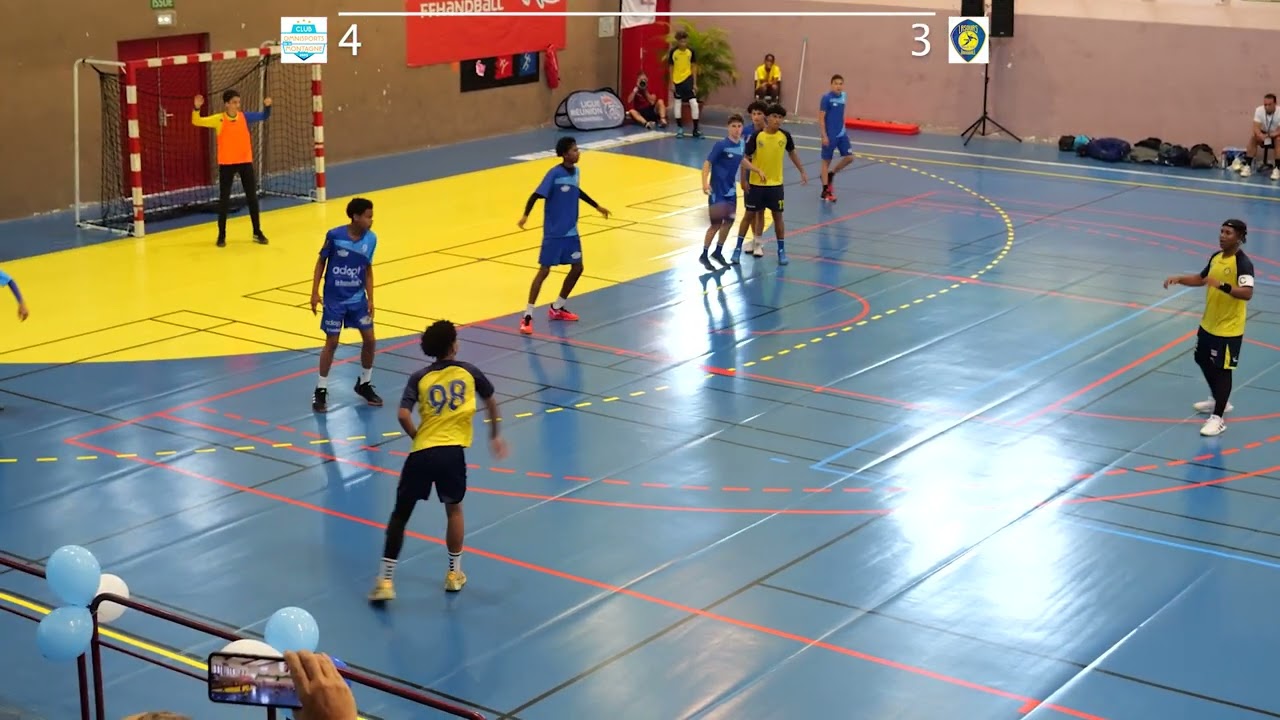 handball finale -15 garçon 23-24 COM-Lasours La Réunion