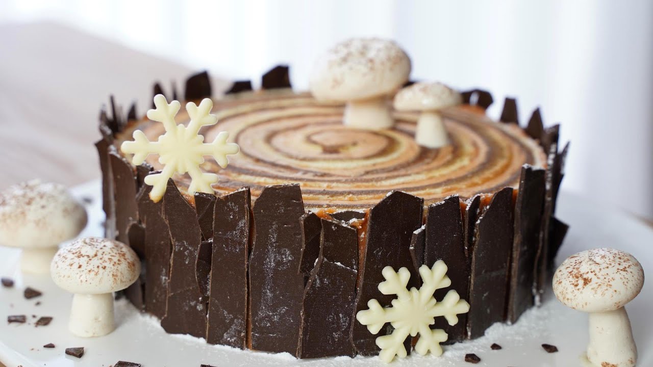 특별한 크리스마스 케이크를 찾으세요? 이 통나무 케이크를 만들어 보세요. / 버섯 쿠키 / Buche de Noel / Coffee Caramel Christmas Cake