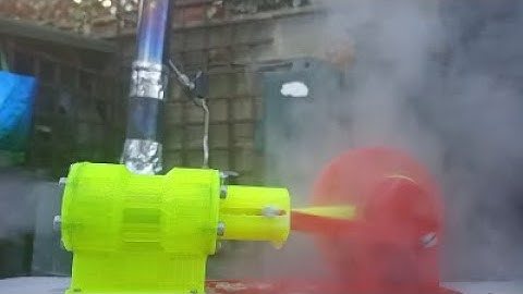 3D printed steam engine running on steam