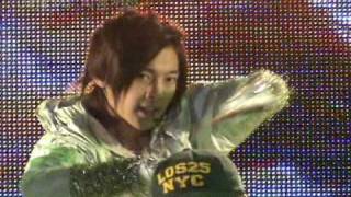 Download Lagu 김현중 KIM HYUN JOONG's 24th Birthday :: SS501 - Deja vu fancam mix (직캠교차편집) MP3 Download Lagu 김현중 KIM HYUN JOONG's 24th Birthday :: SS501 - Deja vu fancam mix (직캠교차편집) MP3