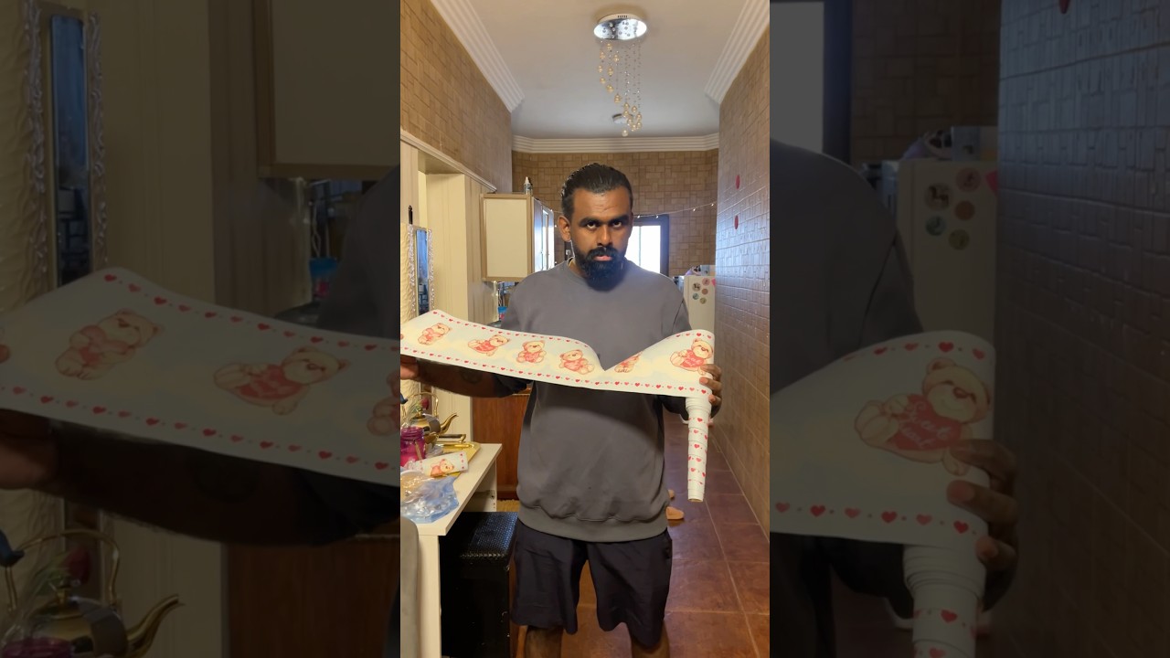 അങ്ങനെ ഓരോന്ന് ഓരോന്നായി സെറ്റ് ആക്കികൊണ്ടിരിക്കുന്നു  