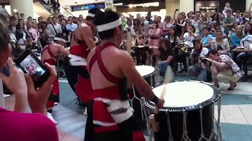 Thumbnail of Japanese drum show
