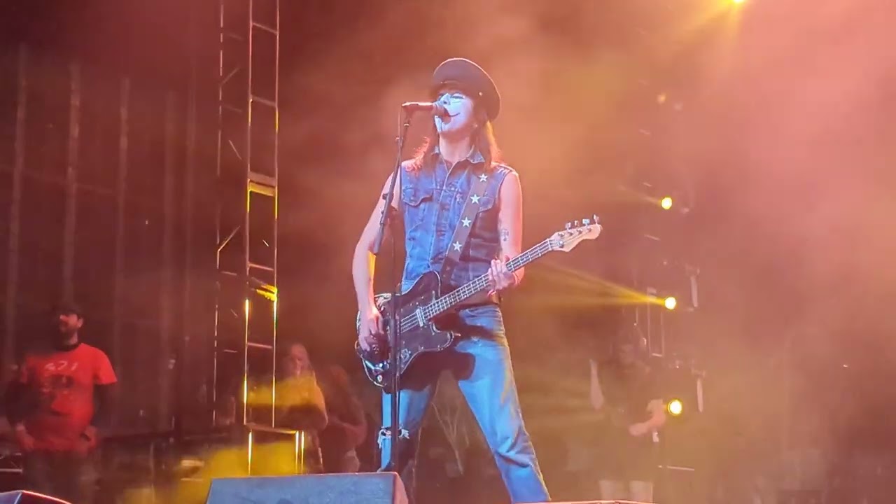 The Garden live at Coachella 4/21/2023