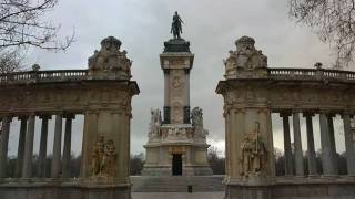 El parque del buen retiro - Monumento de Alfonso XII