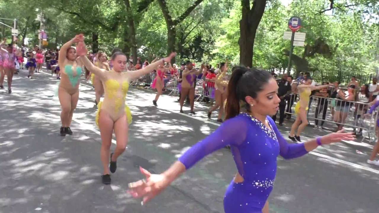 Puerto Rican Day Parade~2016~NYC~South Bronx Kids~NYCParadelife - YouTube