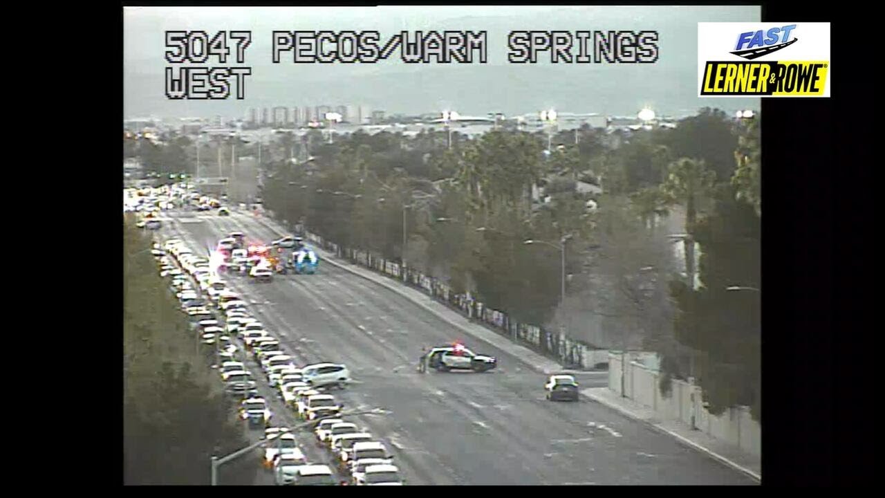 Las Vegas police investigating crash involving motorcycle officer - YouTube