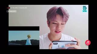 [ENG SUB] Stray Kids Seungmin (승민) reacts to Close by Han (한)