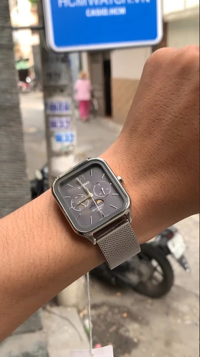 Casio makes an $80 Apple Watch HOMAGE (not a smartwatch!) 