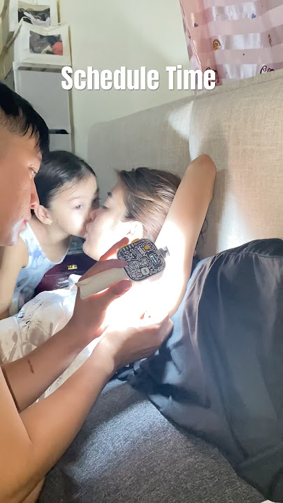 Them using TOFULIGHT: 4 content Bckgrnd, Us when using it:Pang bunot sa kilikili  #MaricarEsclamado