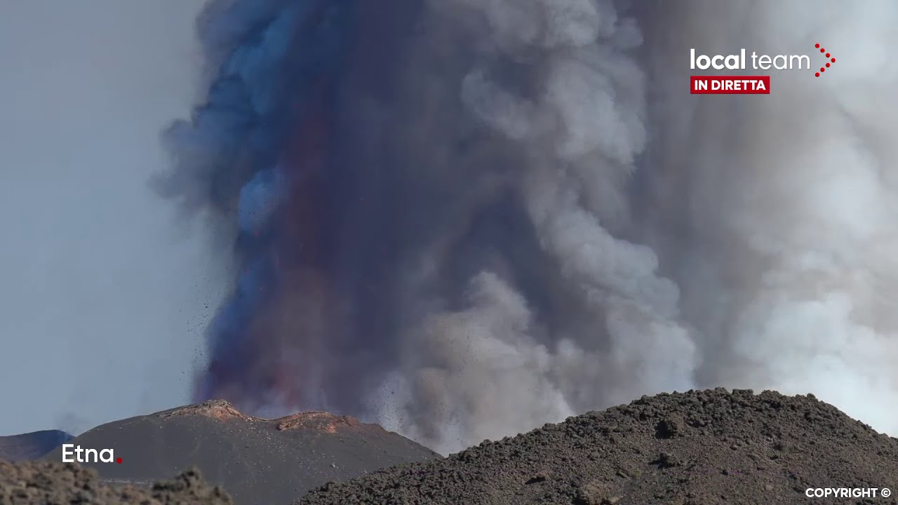 LIVE Etna, nuova eruzione in corso: diretta video