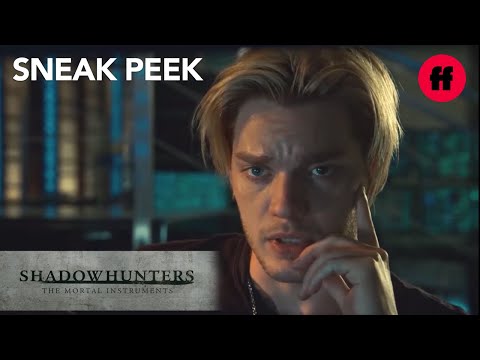 shadowhunters-|-season-3,-episode-3-sneak-peek:-clary-encourages-jace-|-freeform