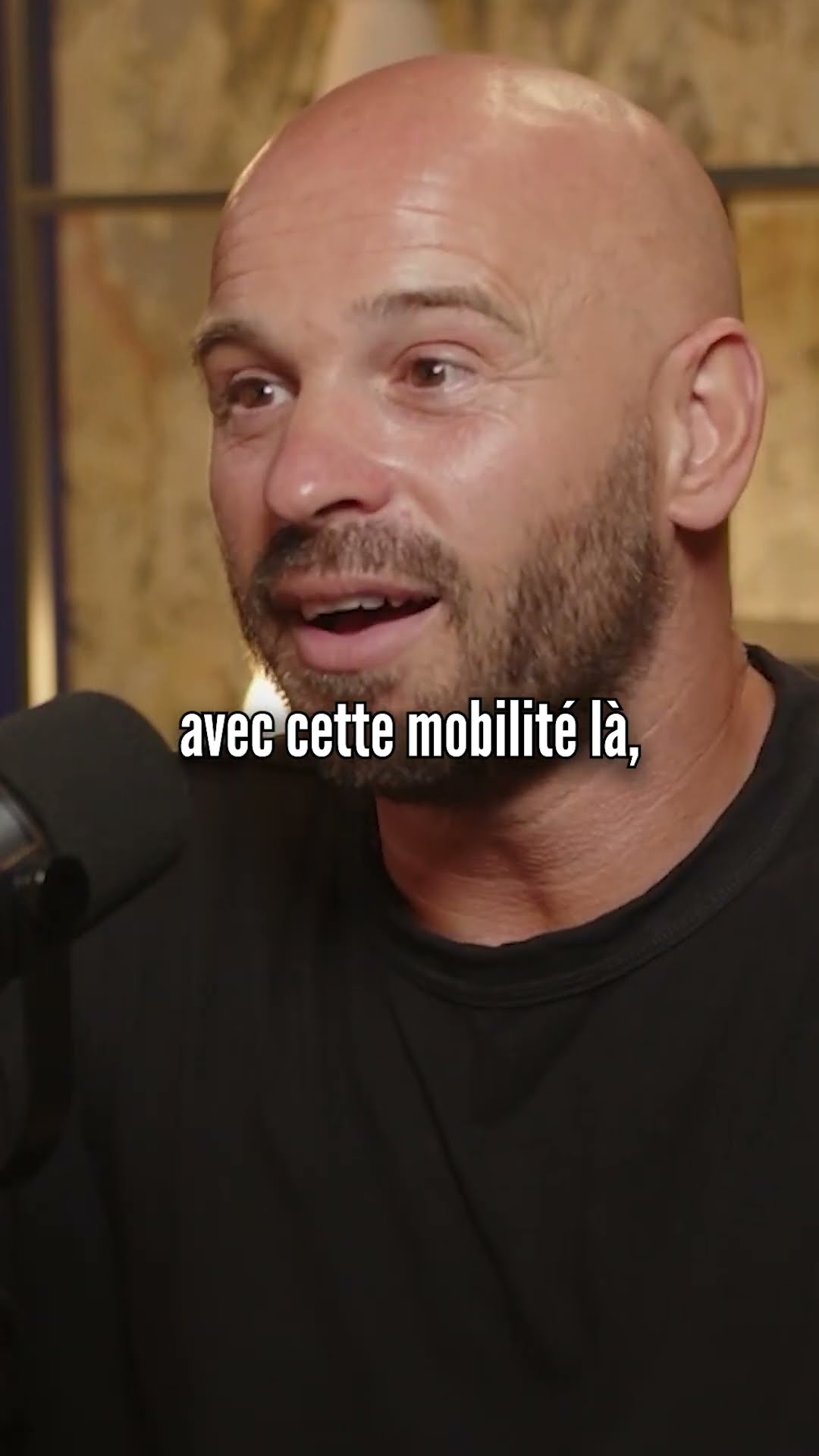 Franck Gastambide trépigne avant Gane - Aspinall