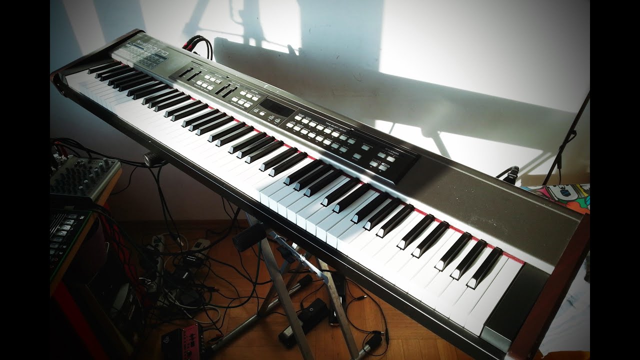 ROLAND RD-170 Stage Piano