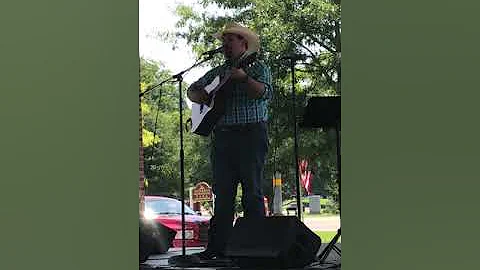 Alan Jacksons Livin on Love cover by John Higdon