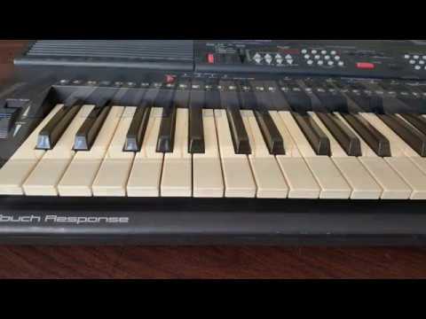 Yamaha PSR500 - YouTube
