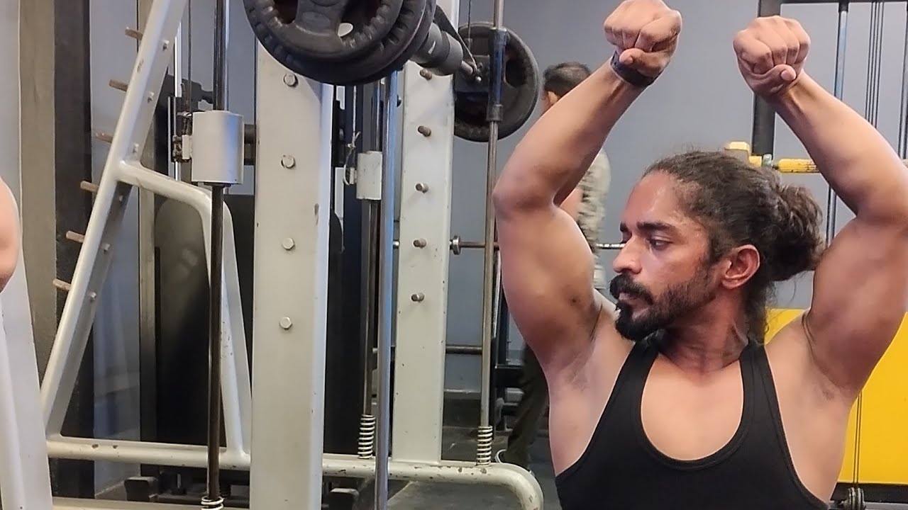 #bodybuildingmotivation #gymworkout #gymshorts #gymliving #gymexercises ...