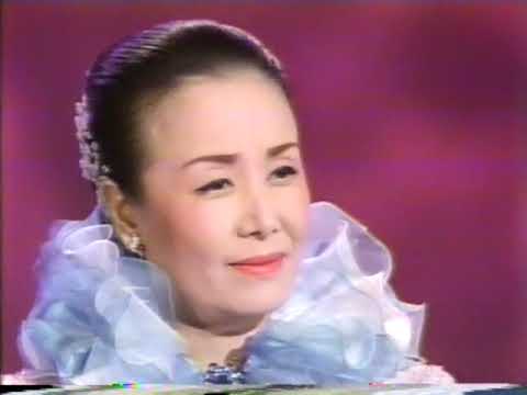 歌のグランド ショー美空ひばりクリスマスに愛を唄う (1982) - Misora