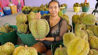 The Master of Cutting Durians That Smells Like Hell - Thai Street Food