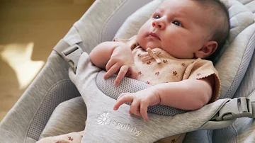 Ergobaby Evolve 3-in-1 Babywippe | Ergonomische Unterstützung vom ersten Tag an