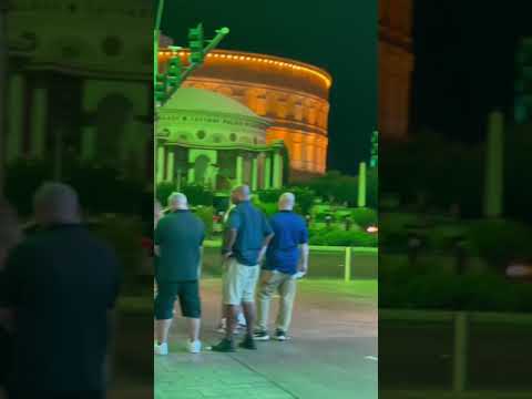 Las Vegas Vlog 2019 Day One | Excalibur | OYO Hotel | Hooters Restaurant | Royal Tower Room