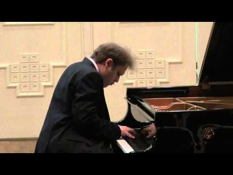 Alexey Chernov plays N. Metner. "Fairy tale" op.20...