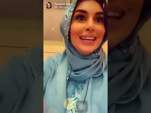 ياسمين صبري بالحجاب الخليجي تغازل السعوديين وترسل قبلة