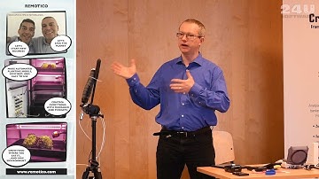 Automated planting machine powered by FileMaker Platform and Phigets.