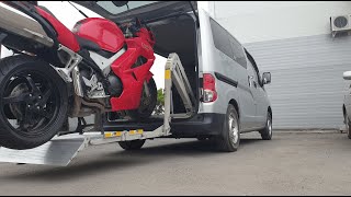 Nissan NV200, с пробегом 240.000 км! Перевозка мото внутри машины!