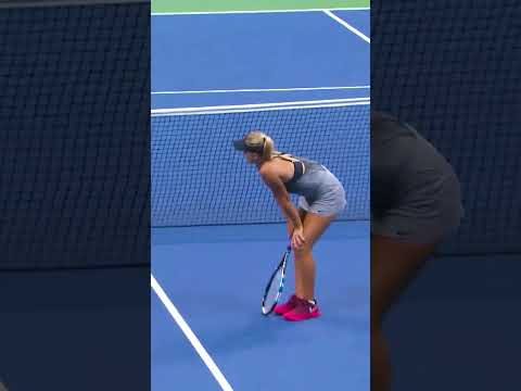 HOW did Sharapova win this point?! 😱
