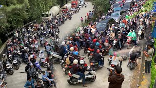 Download Lagu MOMENT LANGKA !! Hari Ini Sitinjau Lauik Gempar,Kedatangan Truk Sultan Asal Eropa Super Jumbo MP3 Download Lagu MOMENT LANGKA !! Hari Ini Sitinjau Lauik Gempar,Kedatangan Truk Sultan Asal Eropa Super Jumbo MP3