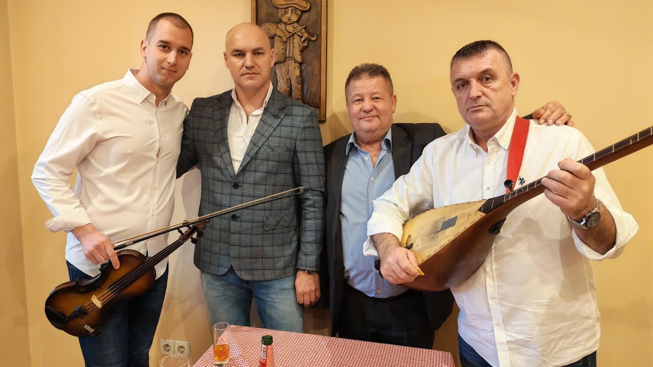 Ivica Ezgeta i Ivo Dević - Zapjevat će dvojica momaka (Official live video) 