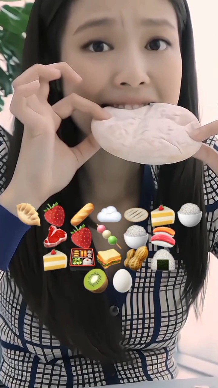 BLACKPINK eating ?? #jennie #jisoo #lisa #rosé #blackpink #shorts