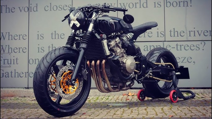 Race-bred Rendition - X AXIS Honda CBX750 - Return of the Cafe Racers