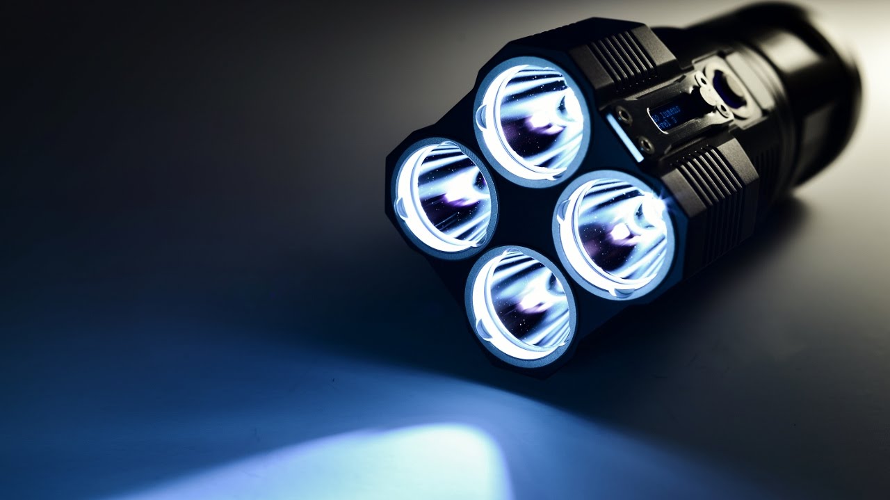 NITECORE TM26 QUADRAY (4 x XM-L U2 | 1-4x18650 / 2-8xR/CR123