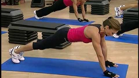 Exercise #362 - Staggered Pushups