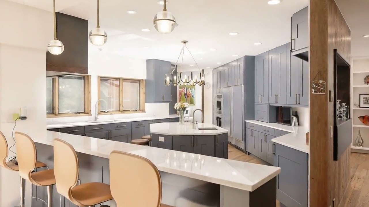 Colorado Ski LUXURY | Aspen Mountain Base 2-Acre Estate