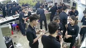 Một Ngày Làm Việc Của Nối Tóc Bắc Hugo