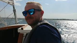 High Wind Sailing - CJ Strike Reservoir - 1986 Catalina 22 - Czech Mate