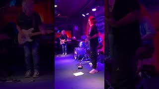 Brad Miller Bass Solo w/ Wayne Krantz trio  w/ Josh Dion at Bitter End NYC Oct 2025 #waynekrantz