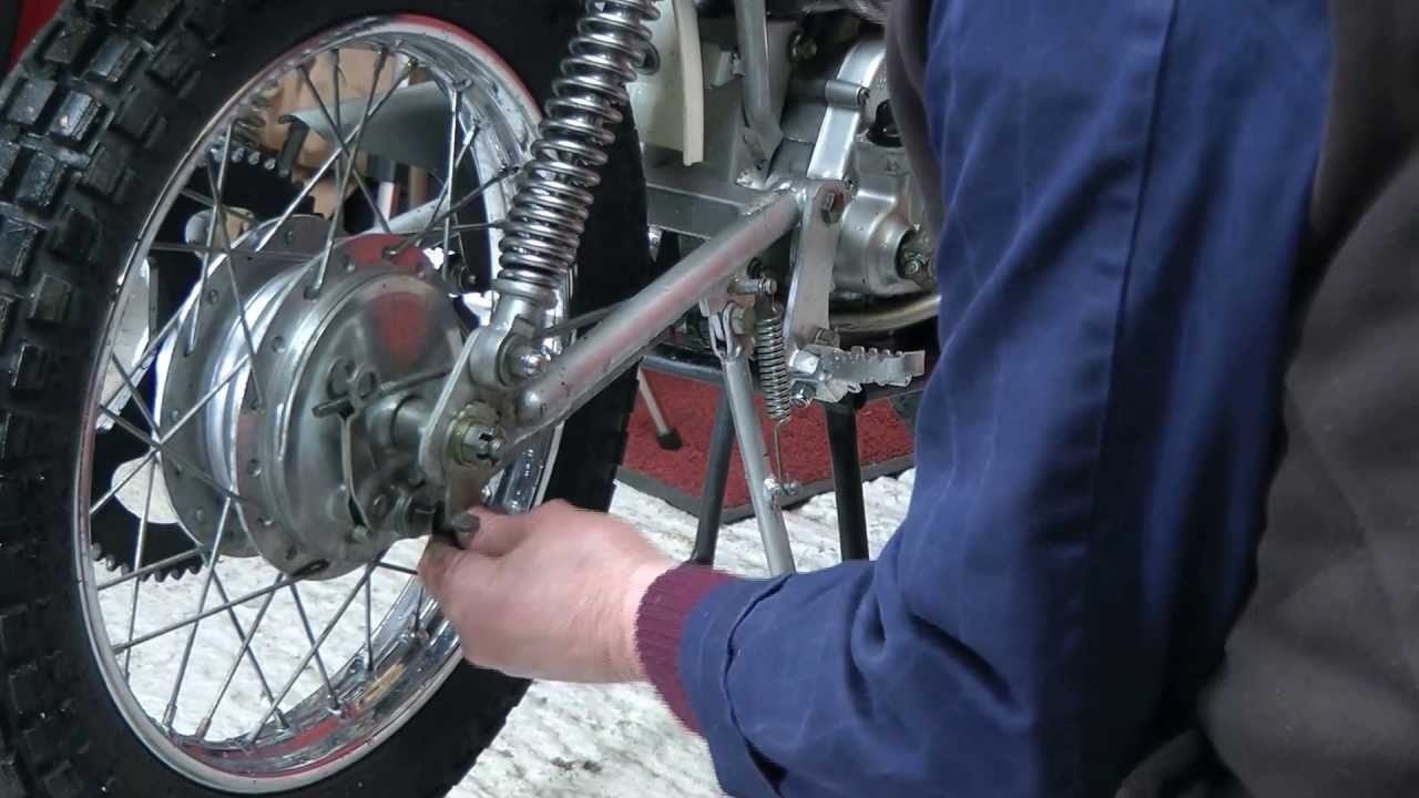 How to maintain the rear wheel of a trials bike with drum brakes YouTube