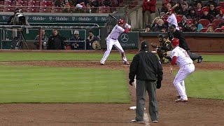 PIT@CIN: Hamilton laces an RBI single to left field