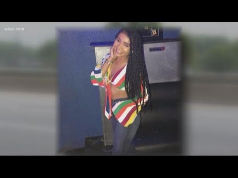 a-glimpse-into-the-lives-of-cleveland-browns-defensive-end-chris-smith-and-his-girlfriend-who-was-ki